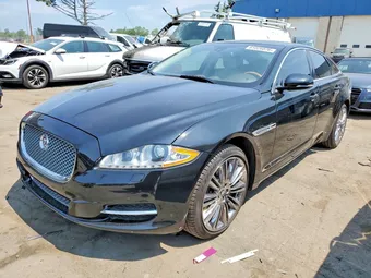 2015 Jaguar XJ-Series SAJWJ1CD5F8V74908
