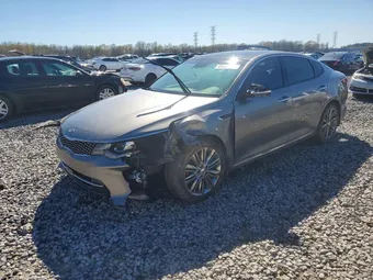 2018 Kia Optima 5XXGV4L21JG216220