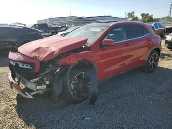 2020 Mercedes-Benz GLA-Class WDCTG4EB2LJ689770