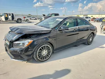 2018 Mercedes-Benz CLA-Class WDDSJ4EB9JN584500