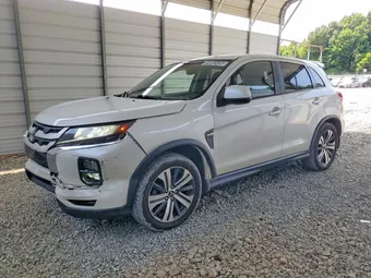 2021 Mitsubishi Outlander JA4ARUAU0MU032085