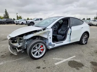 2024 Tesla Model Y 7SAYGDEE9RF075162 Lot 54643376