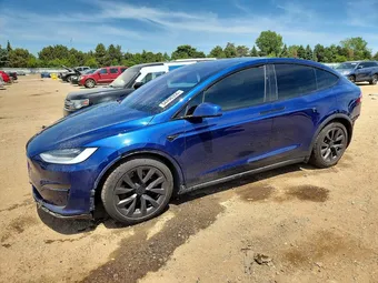 2022 Tesla Model X 7SAXCBE67NF332253