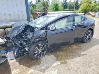 2026 Toyota Prius JTDADABUXT3036327