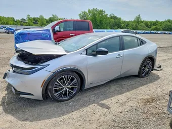 2026 Toyota Prius JTDADABUXT3033671