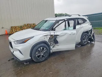 2022 Toyota Highlander 5TDGZRBH5NS577171 Lot 58205876