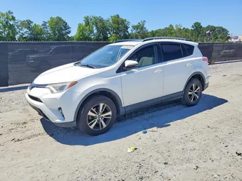 2017 Toyota RAV4 JTMWFREV9HD096782 Lot 56034436