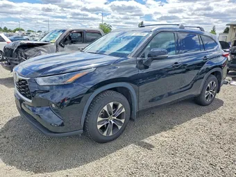 2022 Toyota Highlander 5TDGZRBH4NS587996 Lot 56678656