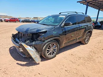 2019 Toyota Highlander 5TDKZRFH4KS559213 Lot 60185926