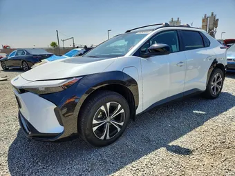 2025 Toyota bZ4X JTMAAAAAXSA067295