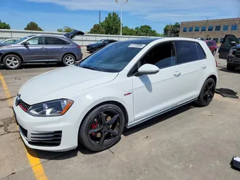 2015 Volkswagen Golf GTI 3VW4T7AU1FM065252