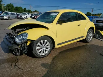 2015 Volkswagen Beetle 3VWF17AT9FM641210