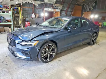 2023 Volvo S60 7JRL12TW0PG254977
