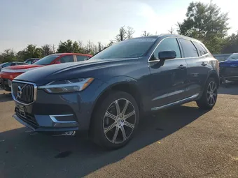 2018 Volvo XC60 YV4102RL9J1064883