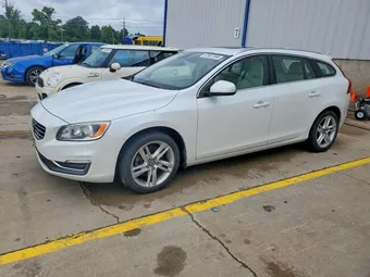 2015 Volvo V60 YV126MEB3F1208122