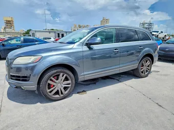 2015 Audi Q7 WA1LGAFE5FD008382