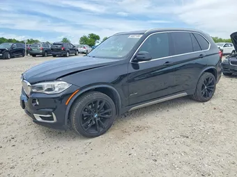 2018 BMW X5 5UXKR0C5XJL074272