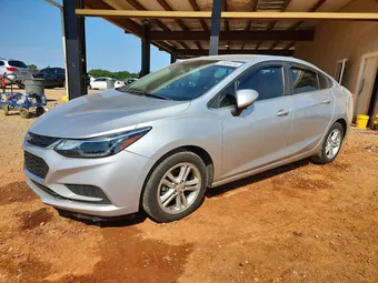 2017 Chevrolet Cruze 1G1BE5SM2H7109000