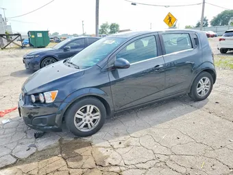 2015 Chevrolet Sonic 1G1JC6SHXF4195553