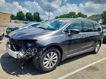 2018 Chrysler Pacifica 2C4RC1BG4JR178094 Lot 61197236