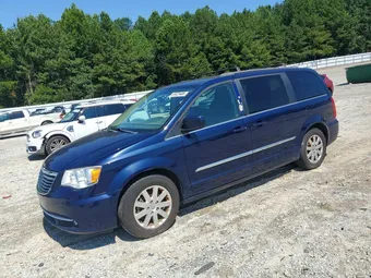 2015 Chrysler Town & Country 2C4RC1BG5FR696559