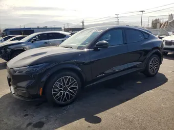 2025 Ford Mustang Mach-E 3FMTK3R79SMA38489