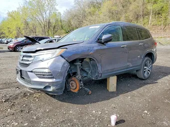 2017 Honda Pilot 5FNYF6H95HB083607
