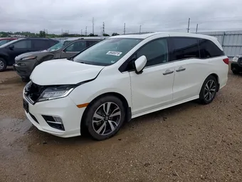 2018 Honda Odyssey 5FNRL6H90JB109310