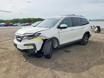 2019 Honda Pilot 5FNYF6H60KB010593