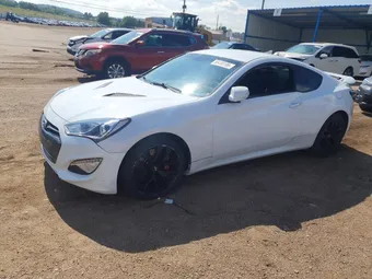 2015 Hyundai Genesis KMHHU6KJ9FU124894