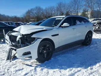 2019 Jaguar F-PACE SADCJ2FXXKA610919