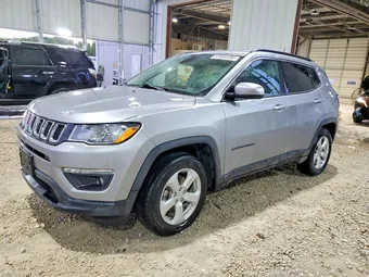 2018 Jeep Compass 3C4NJCBBXJT344135