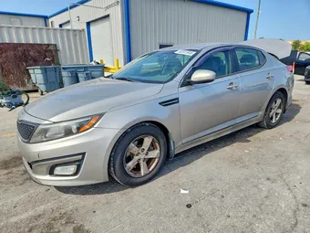 2015 Kia Optima KNAGM4A71F5546322