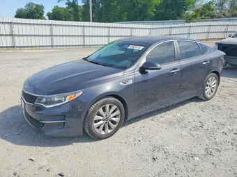 2017 Kia Optima 5XXGT4L38HG162424