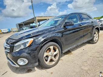 2018 Mercedes-Benz GLA-Class WDCTG4EB3JJ496542