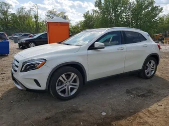 2016 Mercedes-Benz GLA-Class WDCTG4EB7GJ233141