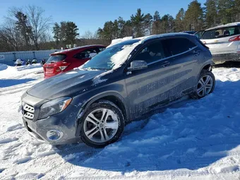 2018 Mercedes-Benz GLA-Class WDCTG4GB5JJ412119