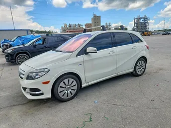 2017 Mercedes-Benz B-Class WDDVP9ABXHJ015686