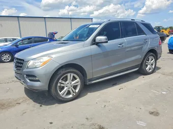 2015 Mercedes-Benz M-Class 4JGDA5HB1FA517842