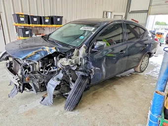 2017 Nissan Versa 3N1CN7AP5HL824676