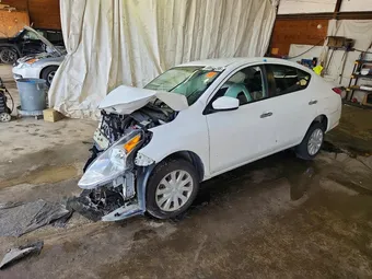 2018 Nissan Versa 3N1CN7AP0JL831945