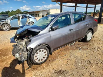 2017 Nissan Versa 3N1CN7AP2HL841838
