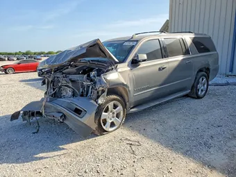 2017 Chevrolet Suburban 1GNSCHKC3HR374607