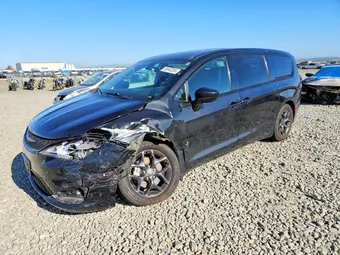2019 Chrysler Pacifica 2C4RC1FG8KR635968 Lot 56640286
