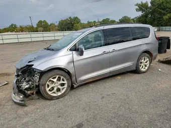 2017 Chrysler Pacifica 2C4RC1BG1HR831717 Lot 87287205