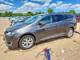 2017 Chrysler Pacifica 2C4RC1BG8HR816275 Lot 58405926