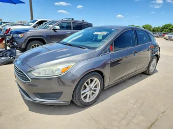 2016 Ford Focus 1FADP3K26GL244845