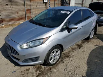 2015 Ford Fiesta 3FADP4BJXFM111712