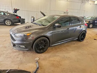 2015 Ford Focus 1FADP3L97FL373252