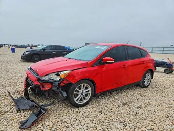 2017 Ford Focus 1FADP3K26HL259203
